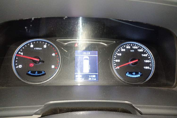 Used JAC Sunray 2018 2.7T 5-Series National Emission Standard V Star Express High-Roof