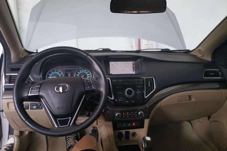 Used Great Wall C30 2015 1.5L AMT Luxury Model