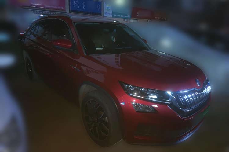 Used Skoda Kodiaq GT 2019 TSI330 Two-Wheel-Drive Luxury Edition China V Standard Front Right 45 Deg