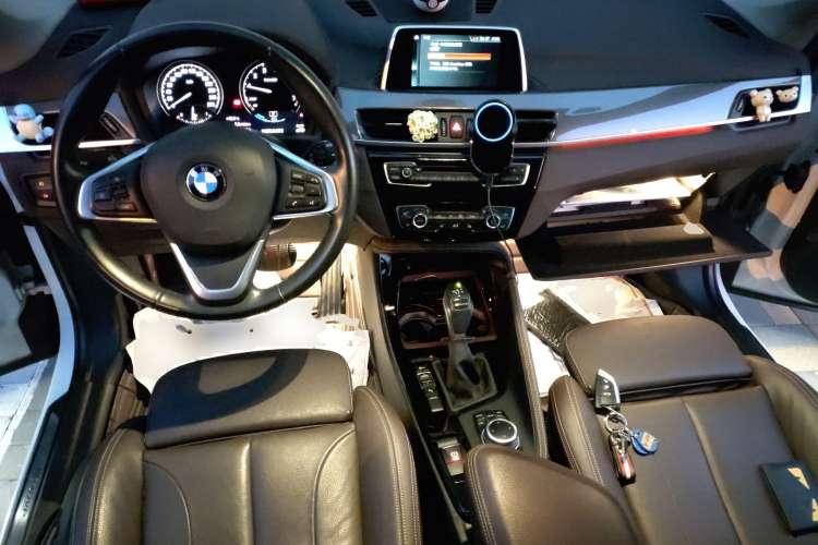 Used BMW X1 New Energy 2018 xDrive25Le Luxury Model Center Console