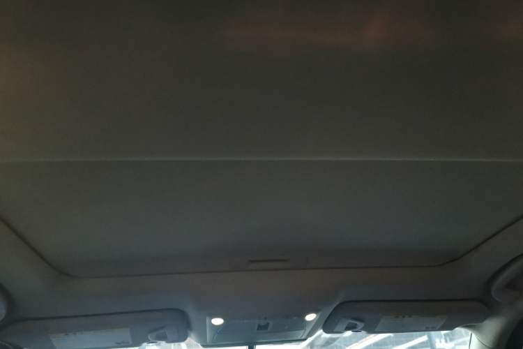 Used Infiniti Q50 2014 2.0T Luxury Edition Headliner