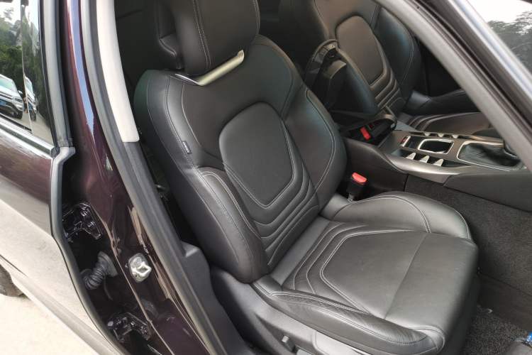 Used DS 5 2015 1.6T Luxury Edition THP160
