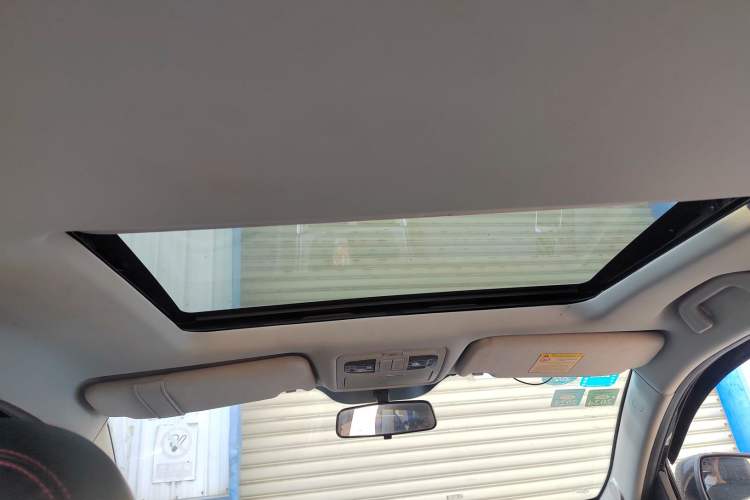 Used Geely Auto GX7 2015 Classic Edition 1.8L Manual Urban Model China V Standard
