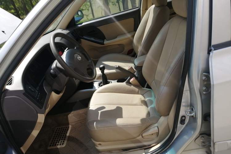 Used Hyundai Elantra 2007 1.6L Manual Comfort Model
