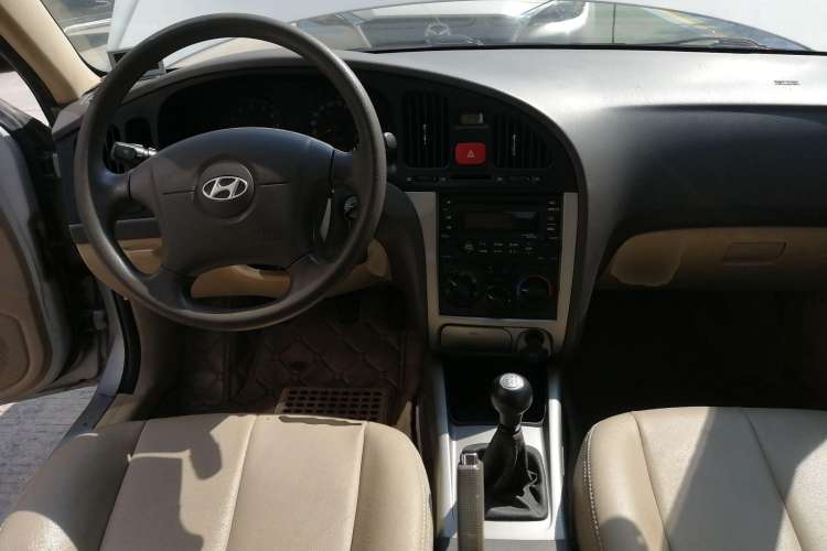 Used Hyundai Elantra 2007 1.6L Manual Comfort Model
