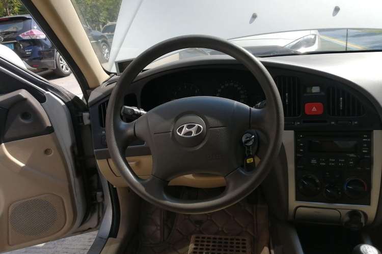 Used Hyundai Elantra 2007 1.6L Manual Comfort Model
