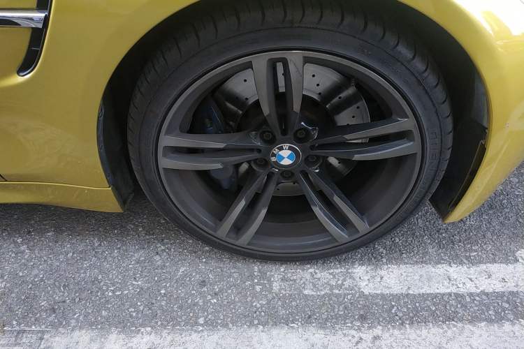 Used BMW M4 2014 M4 two-door coupe