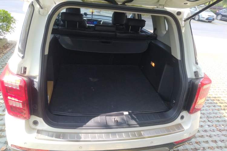 Used GAC Trumpchi GS7 2017 280T Two-Wheel Drive Luxury Model