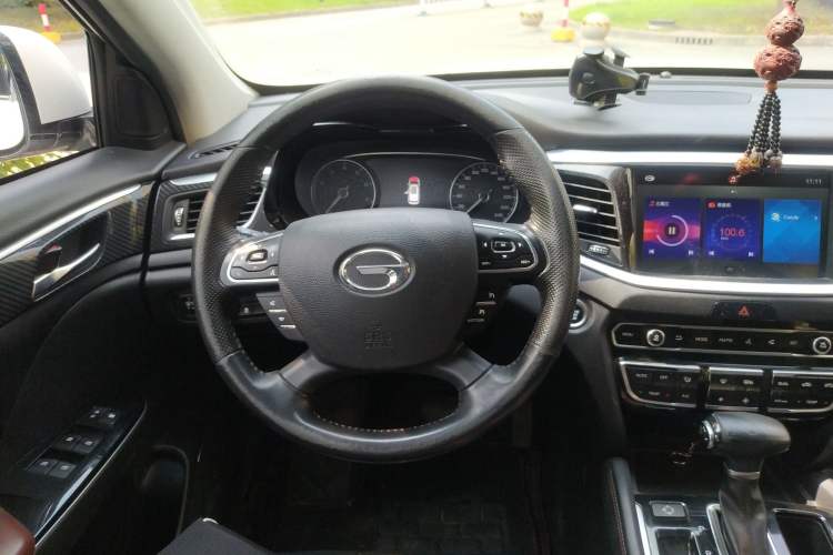 Used GAC Trumpchi GS7 2017 280T Two-Wheel Drive Luxury Model