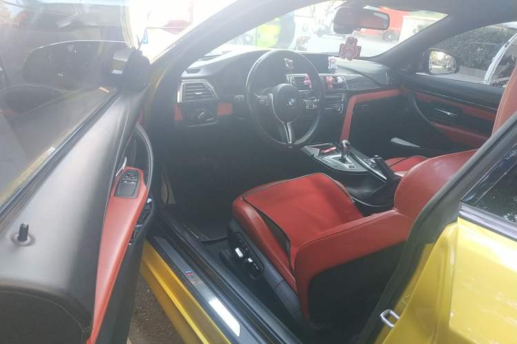 Used BMW M4 2014 M4 two-door coupe