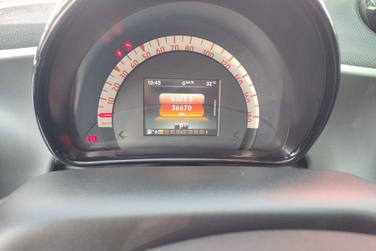 Used smart forfour 2018 1.0L 52kW Passion Edition