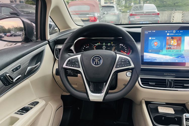 Used BYD Song MAX New Energy 2019 DM 1.5T Smart Connect Zhiyao Model 6-Seater China V Emission Standard
