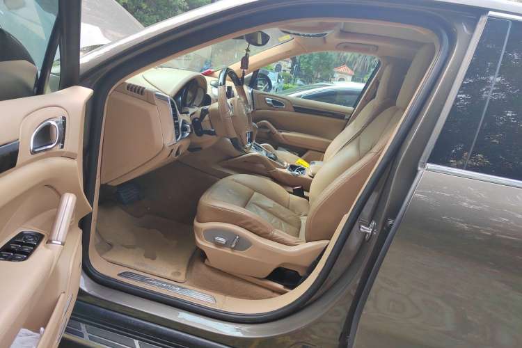 Used Porsche Cayenne 2011 Cayenne S Hybrid 3.0T
