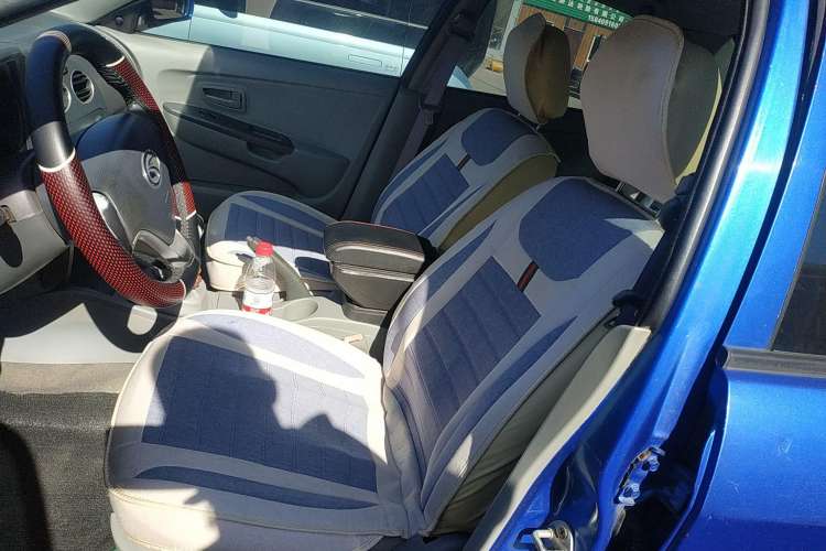 Used Soueast V3 Lingyue 2011 1.5L Manual Happiness Edition