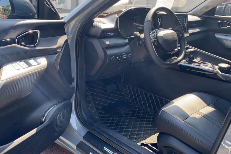 Used Baojun RC-5 2020 1.5T CVT Smart Shine Flagship Edition