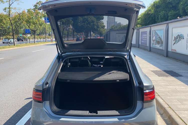 Used Baojun RC-5 2020 1.5T CVT Smart Shine Flagship Edition