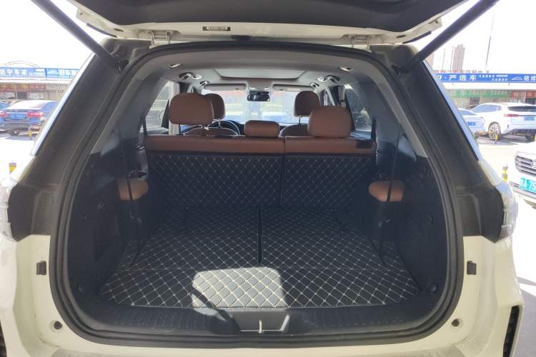 Used Changan CS95 2023 2.0T All-Wheel-Drive Luxury PLUS Model
