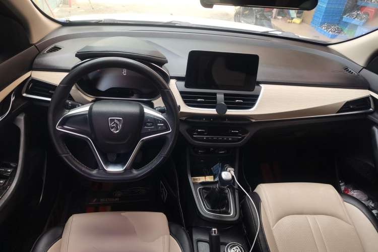 Used Baojun 360 2019 1.5L Manual Luxury Version China VI