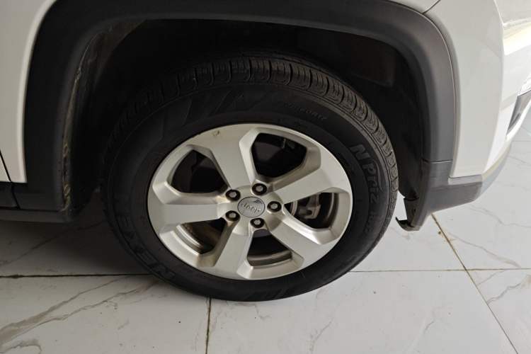 Used Jeep Compass 2019 220T Automatic Enjoyment Version
