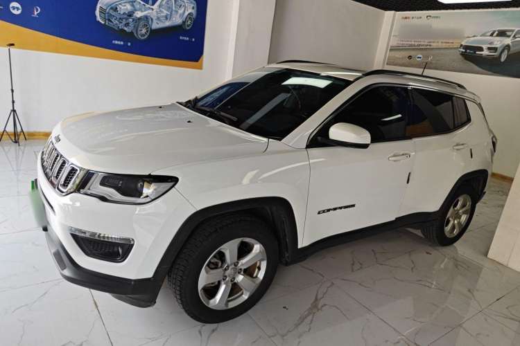 Used Jeep Compass 2019 220T Automatic Enjoyment Version
