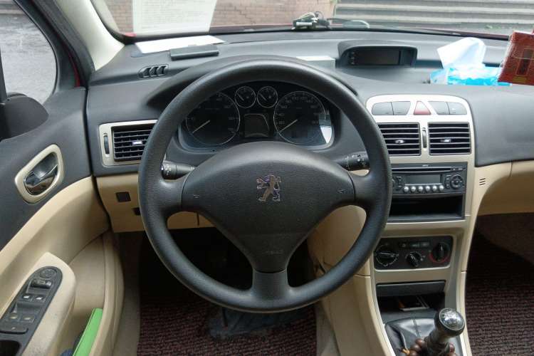 Used Peugeot 307 2010 Hatchback 1.6L Manual Comfort Edition