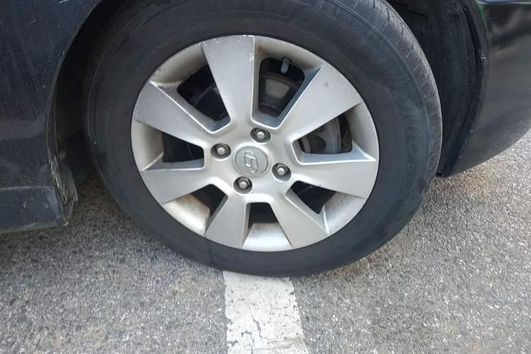 Used Hyundai MoInca 2009 2.0L Manual Luxury Edition GL
