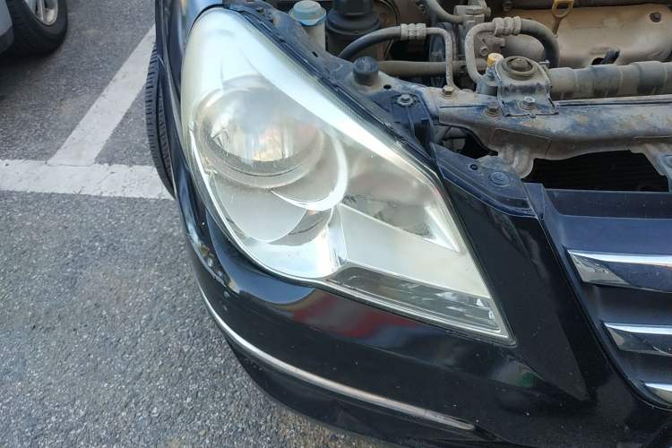 Used Hyundai MoInca 2009 2.0L Manual Luxury Edition GL
