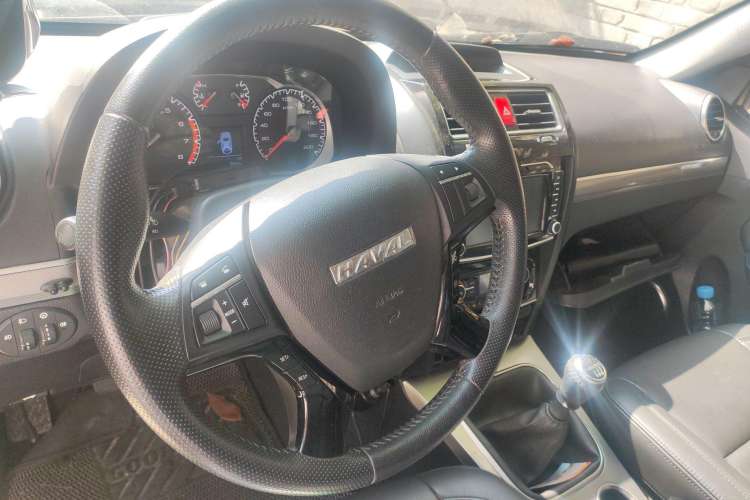 Used Haval H5 Classic 2016 Classic Edition 2.0T Manual 4x4 Prestige Model
