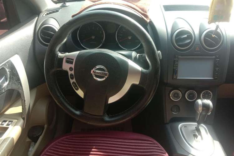 Used Nissan Qashqai 2010 20X LE CVT 2WD Steering Wheel
