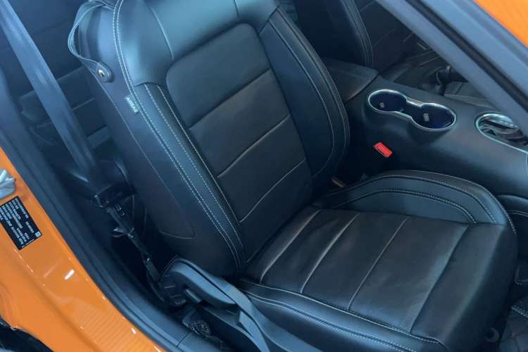 Used Ford Mustang 2020 2.3L EcoBoost Obsidian Phantom Special Edition
