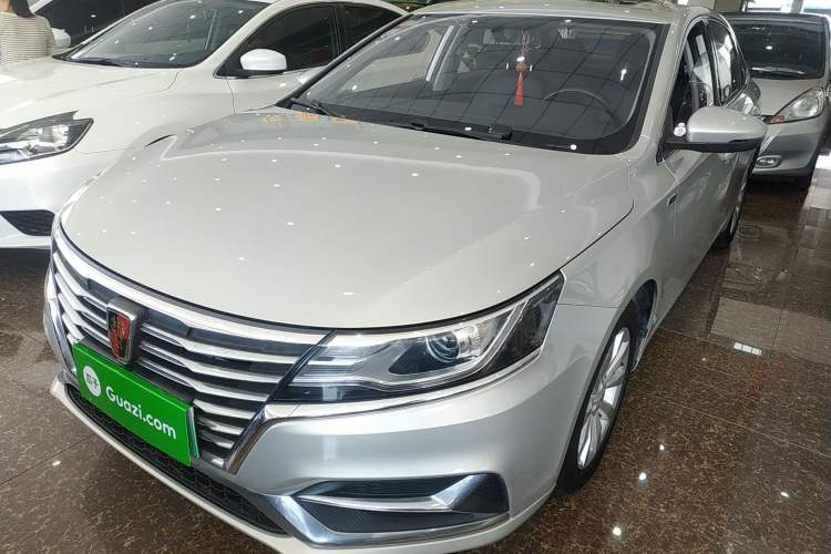 Used Roewe i6 New Energy 2017 45T Hybrid Connect & Smart Enjoyment Edition