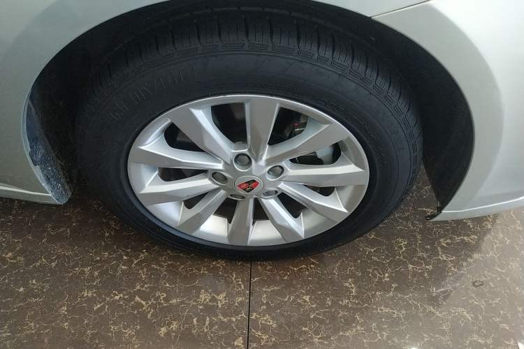 Used Roewe i6 New Energy 2017 45T Hybrid Connect & Smart Enjoyment Edition
