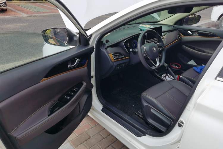 Used CHANGAN Eado DT 2018 1.6L Automatic Smart Enjoyment Model
