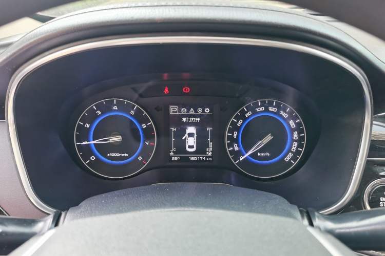 Used CHANGAN Eado DT 2018 1.6L Automatic Smart Enjoyment Model
