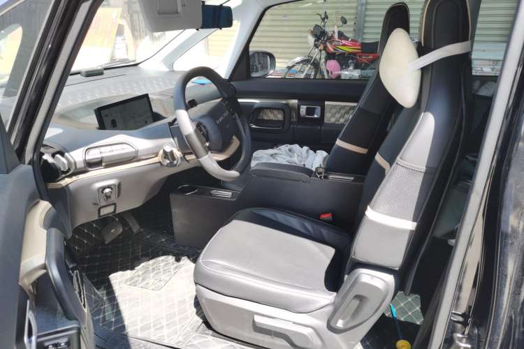 Used Baojun KiWi EV 2022 Artist Lite Edition Lithium Iron Phosphate
