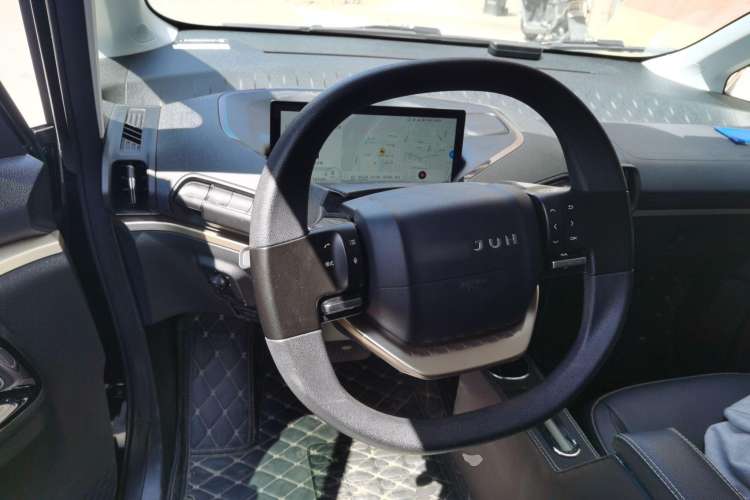 Used Baojun KiWi EV 2022 Artist Lite Edition Lithium Iron Phosphate
