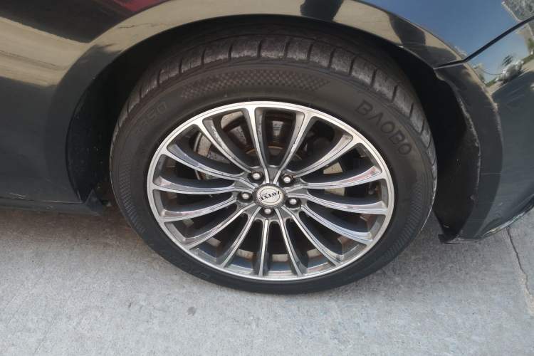 Used Zotye Z700 2018 Z700H 1.8T Manual Luxury Model