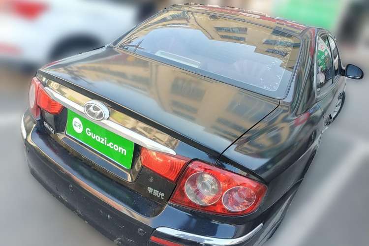 Used Hyundai MoInca 2009 2.0L Manual Luxury Edition GL
