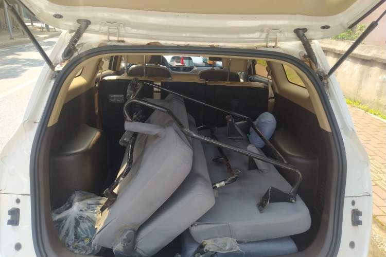 Used Baojun 310W 2017 1.5L Manual Fashion Model China V