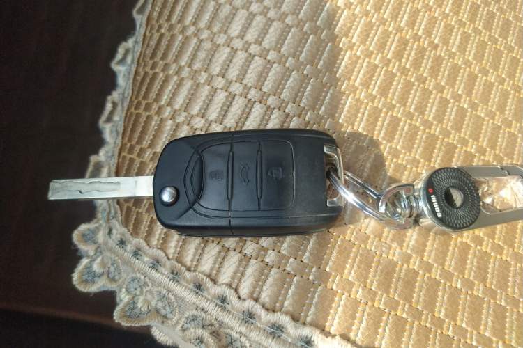 Used Baojun 310W 2017 1.5L Manual Fashion Model China V