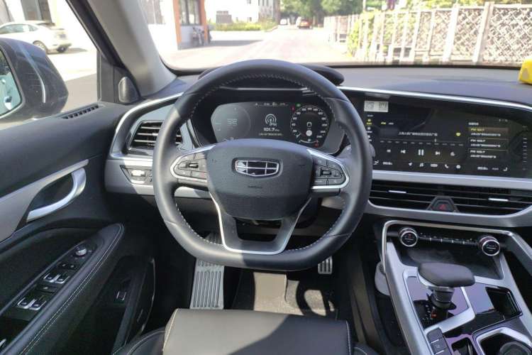 Used Geely Auto Monjaro New Energy 2019 Updated 400T YAOXINGER Pure Electric Range of 56 KM
