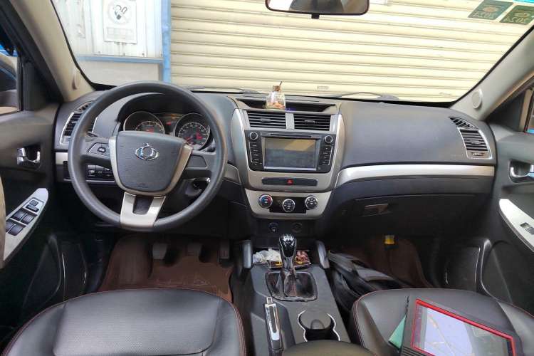 Used Geely Auto GX7 2015 Classic Edition 1.8L Manual Urban Model China V Standard
