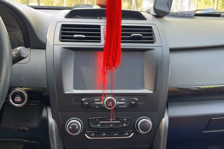 Used Lifan Auto 820 2015 2.4L Automatic Luxury Model