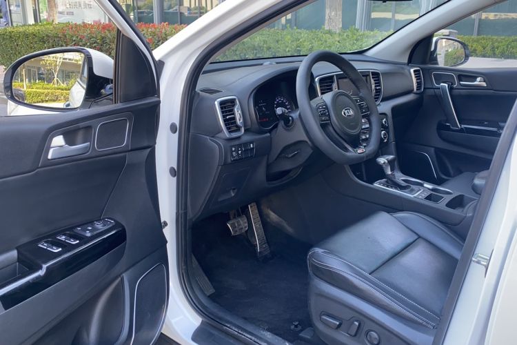 Used Kia KX5 2016 1.6T Automatic Two-Wheel Drive DLX
