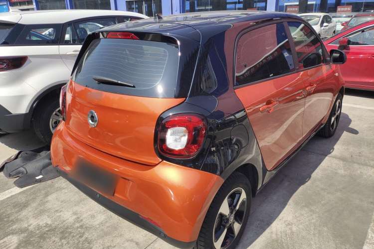 Used smart forfour 2018 1.0L 52kW Passion Edition