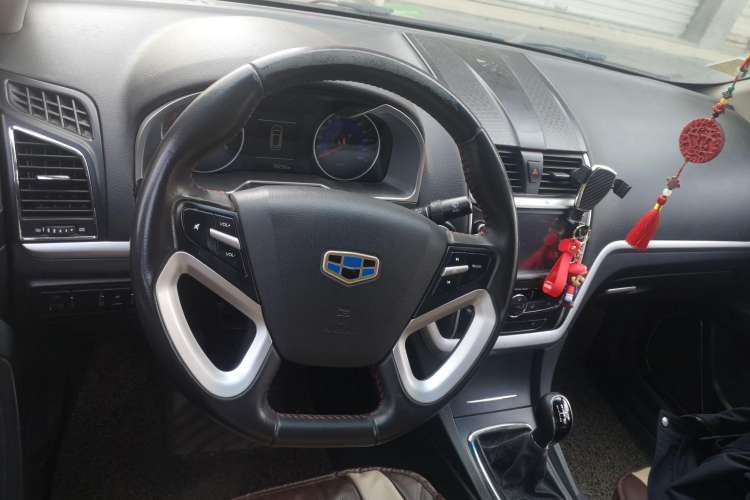 Used Geely Auto Emgrand 2016 Sedan 1.5L Manual Upward Edition Steering Wheel