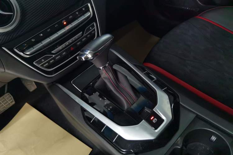 Used BAIC  2019 1.5L CVT Luxury Edition China V