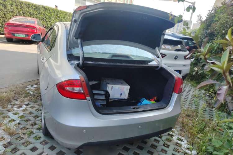 Used JAC Heyue 2012 1.5L Manual Luxury Version