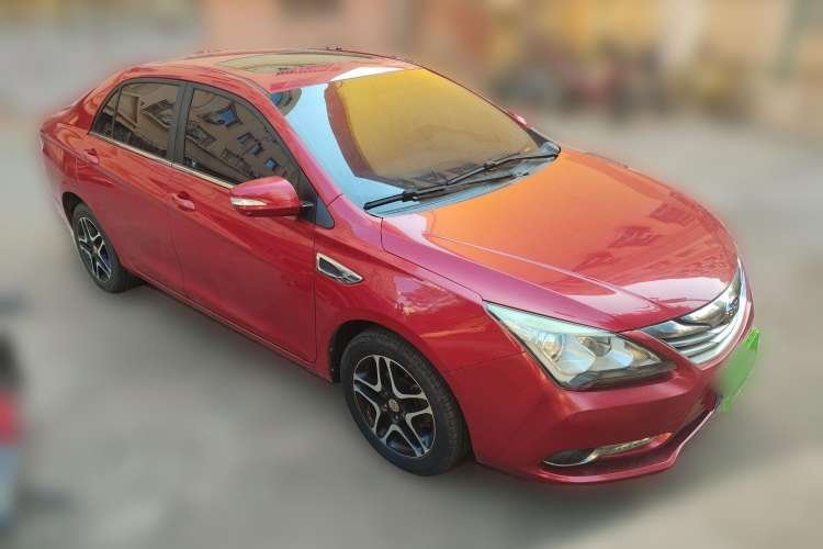 Used BYD G5 2014 1.5TI Manual Luxury Edition
