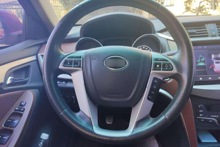 Used BYD G5 2014 1.5TI Manual Luxury Edition
